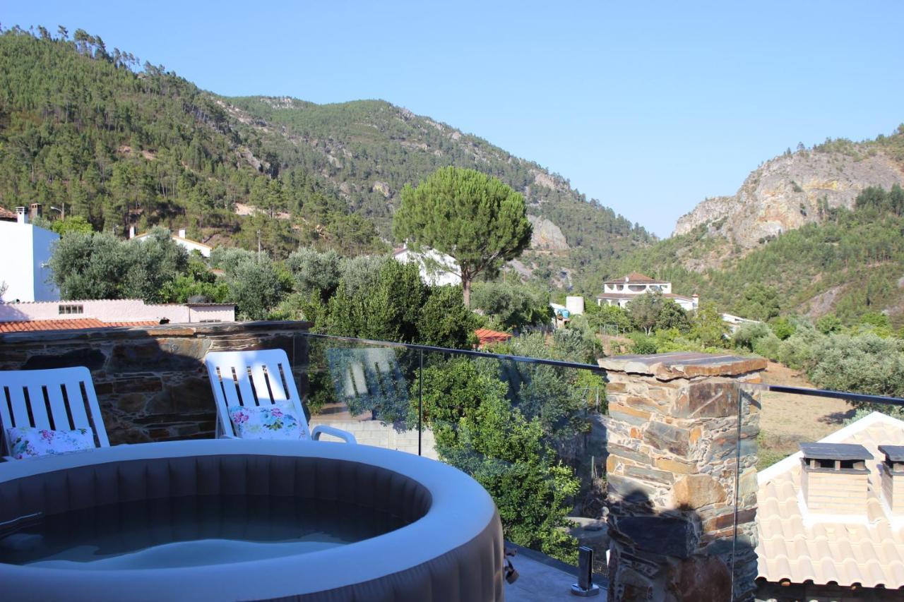 منزل الضيف Sobreira Formosa  في O Palheiro - Vista Panoramica E Jacuzzi المظهر الخارجي الصورة