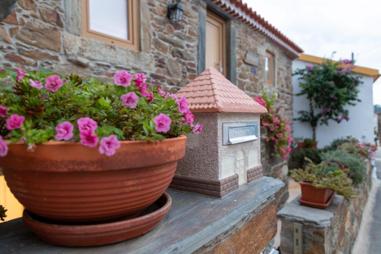 منزل الضيف Sobreira Formosa  في O Palheiro - Vista Panoramica E Jacuzzi المظهر الخارجي الصورة