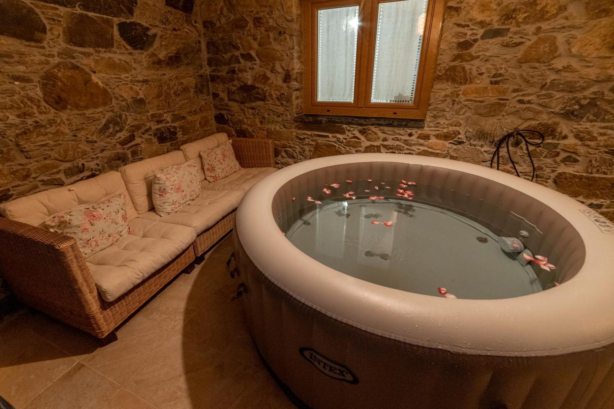 منزل الضيف Sobreira Formosa  في O Palheiro - Vista Panoramica E Jacuzzi المظهر الخارجي الصورة